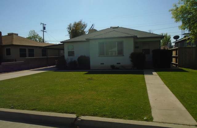WESTCHESTER DOLLHOUSE !!! MOVE IN SPECIAL! $2447.50 MOVES YOU IN!! APPLICATION PENDING! Gallery 3