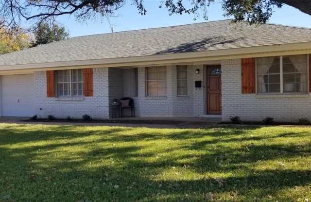 2481 Post Oak Road photos photos