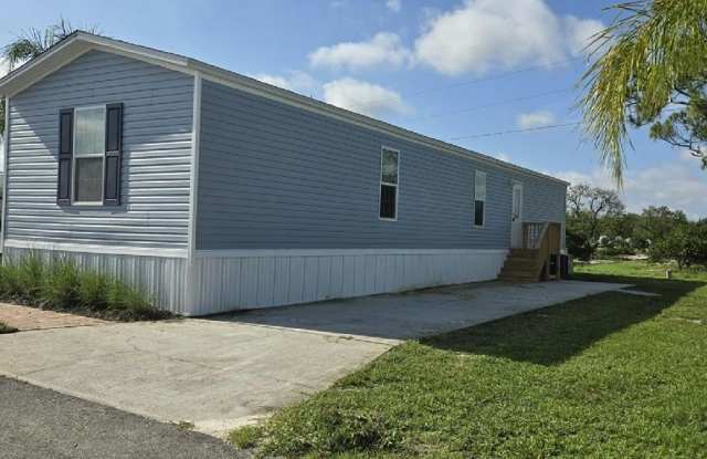31 Victoria Lane - 31 Victoria Lane, Highlands County, FL 33852