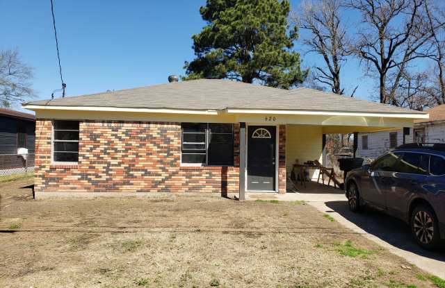 Nicely updated home with large kitchen and living room! photos photos