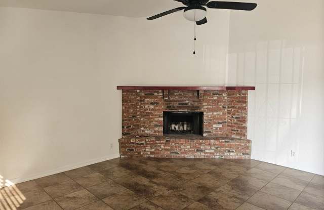 Unfurnished Long Term Pool & Large Casita Gallery 4