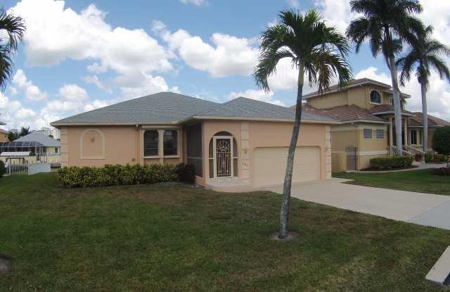 389 Heron Ave photos photos