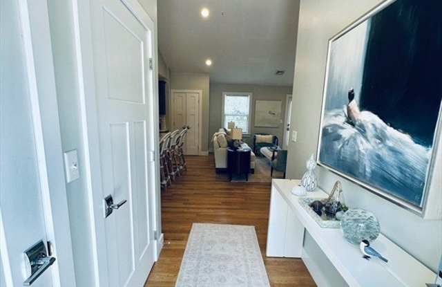 220 Center St photos photos