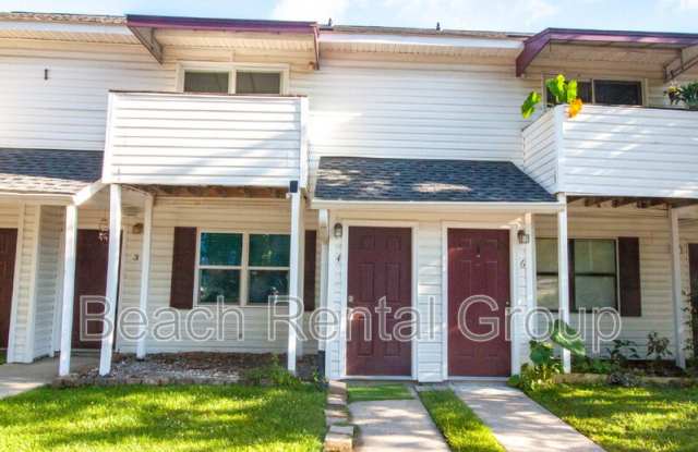 209 Cedar Street photos photos