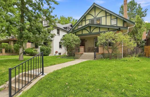 Charming 3bed/2.5 bath Available Now photos photos