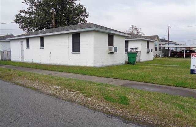 730 CENTRAL Avenue - 730 Central Avenue, Westwego, LA 70094