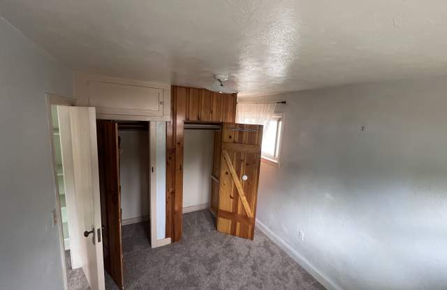 1824 E San Rafael St photos photos