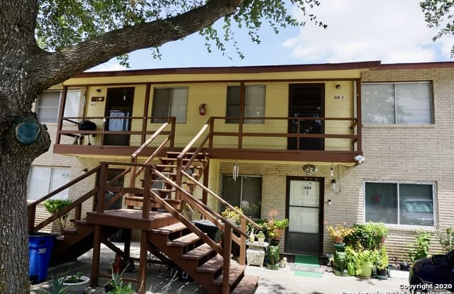 609 W Byrd Blvd - 609 W Byrd Blvd, Universal City, TX 78148