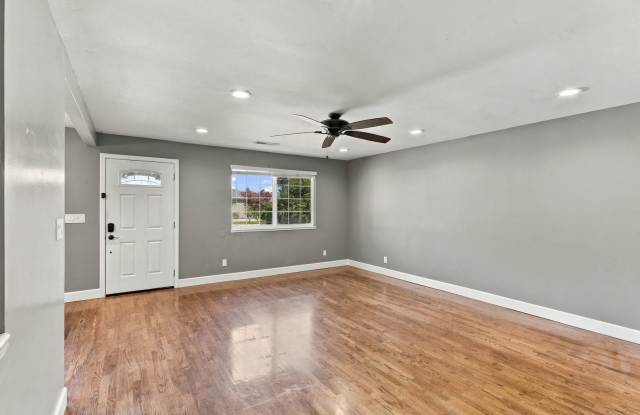 Desirable Location with Large Backyard! Gallery 4