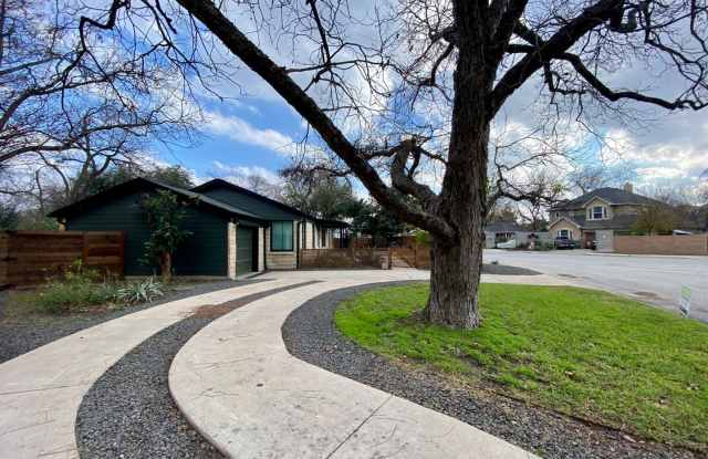 Timeless Charm: Fully Revived 1940s Home in Highland Park - 3 Bed, 2 Bath Oasis Near Downtown! Gallery 3