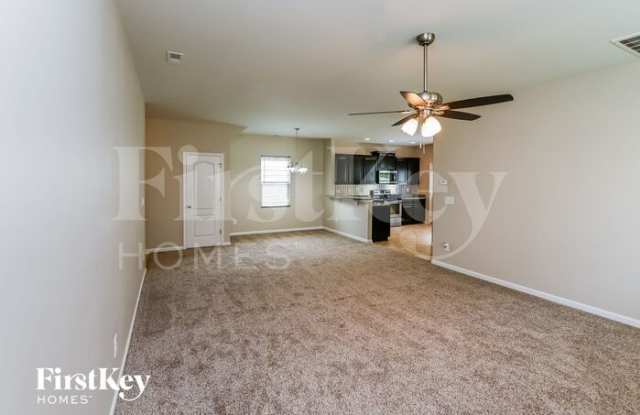 8911 Lilac Tree Avenue Gallery 4