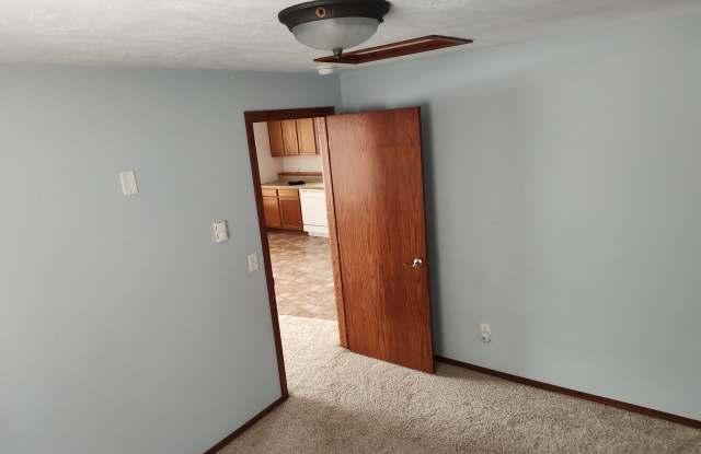 5710 South Shore Drive - 5710 South Shore Drive, Brant Lake, SD 57016