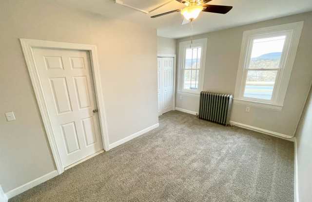 526 East Main Street - 1 Gallery 4