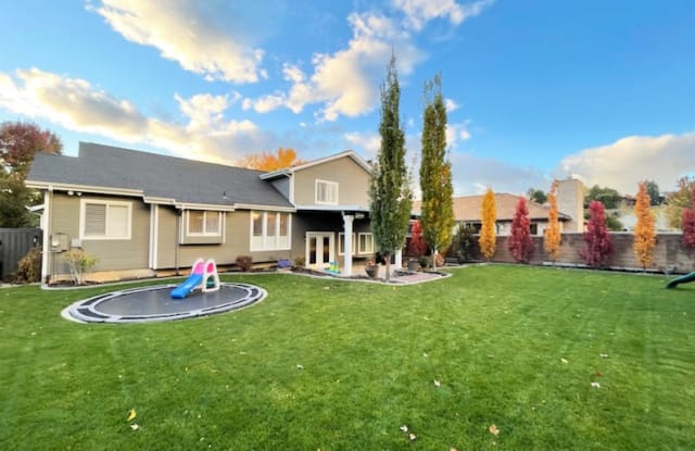 9165 Peruvian Circle - 9165 Peruvian Circle, Sandy, UT 84093