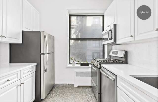 265 Riverside Drive Gallery 4
