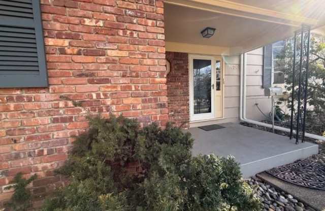 126 Sagamore Dr photos photos