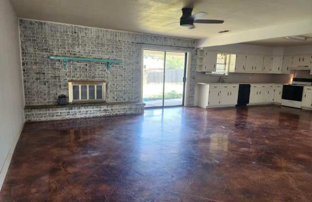 3218 Canyon Creek Drive Gallery 2