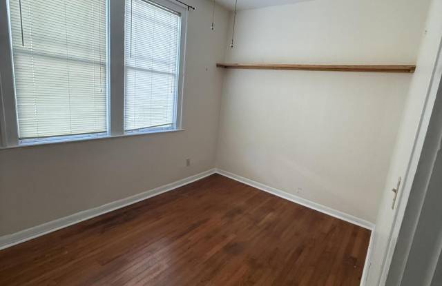 1643 MALLORY Street Gallery 4