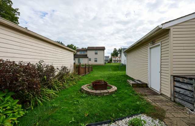 Spacious 3-Bedroom Eastlake Home with Two-Car Garage Gallery 4