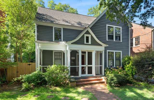 Month-to-Month Lease Available! Historic Home in the Watts Hillandale Neighborhood of Durham Just Off 9th Street! photos photos