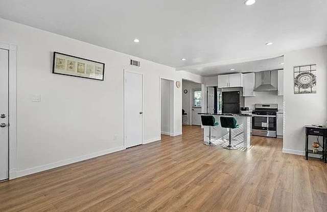 16754 Ludlow Street photos photos