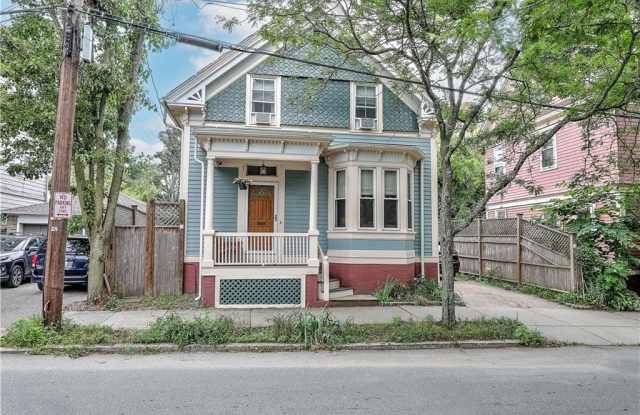329 Ives Street photos photos
