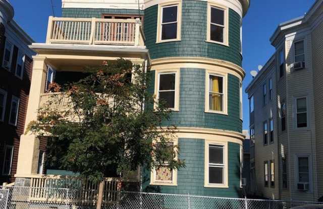120 Adams St photos photos