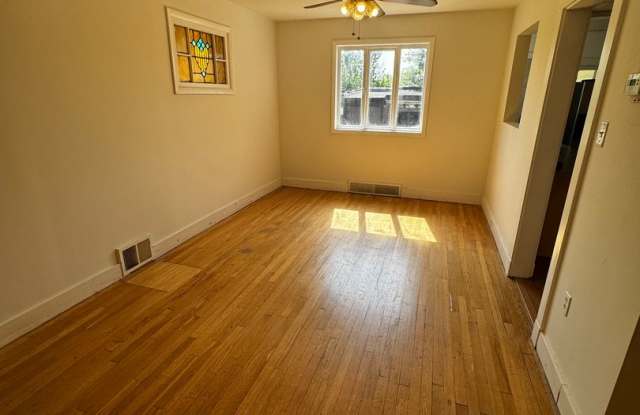 South Oakland 4bed/2bath Gallery 4