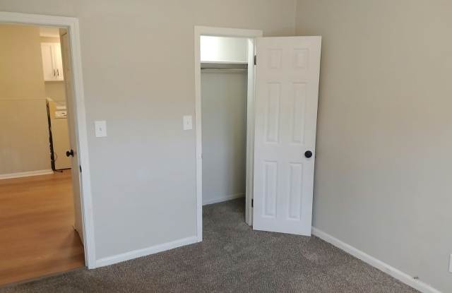 192 Richter Street - 1 Gallery 4