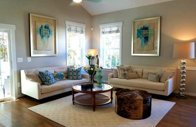 10553 BLAZING STAR LOOP Gallery 4