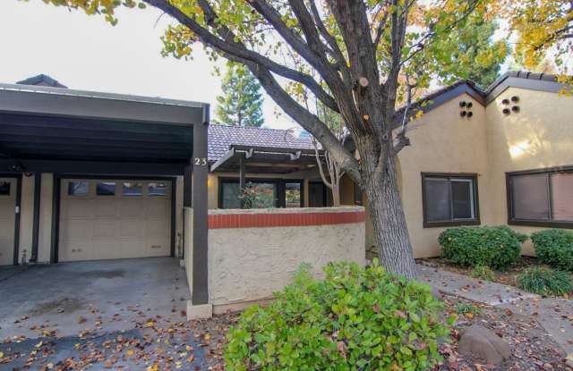 55 and over - 2 Bedroom Home in California Park Gallery 1