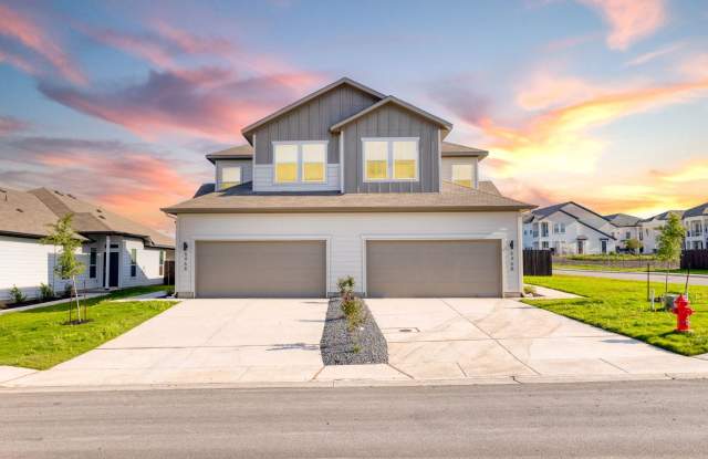 Luxury Style Townhome South of Austin photos photos