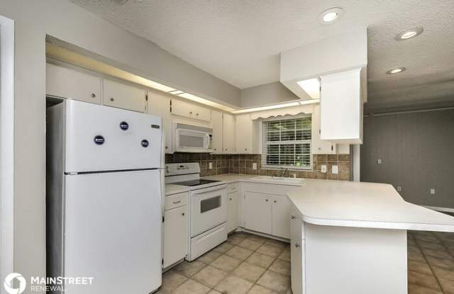 4416 Orangewood Loop East Gallery 4