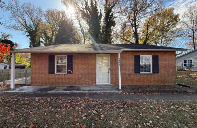 2770 Laguna Ave photos photos