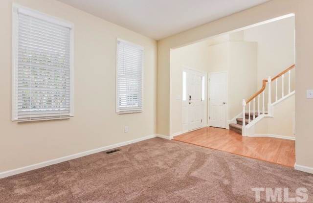 2309 Spruce Grove Court Gallery 4