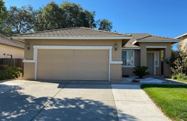 2594 Jennifer Dr - 2594 Jennifer Drive, Live Oak, CA 95953