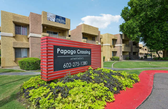 Papago Crossing Gallery 1