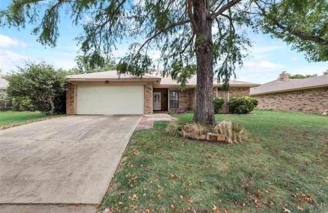 5128 Abby Road - 5128 Abby Road, North Richland Hills, TX 76180 5128 Abby Road - 5128 Abby Road, North Richland Hills, TX 76180