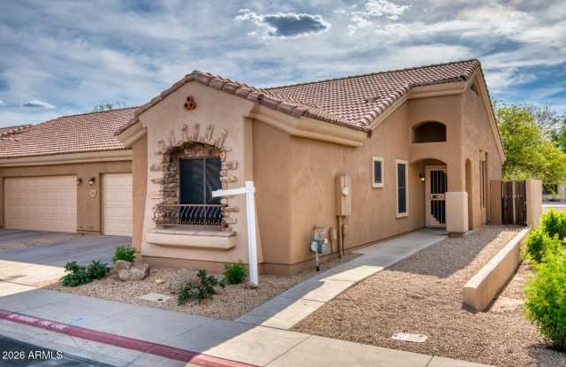 2565 S SIGNAL BUTTE Road Gallery 4