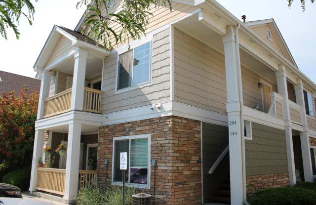 Loveland Living: Spacious Condo with Pool, Gym  More photos photos