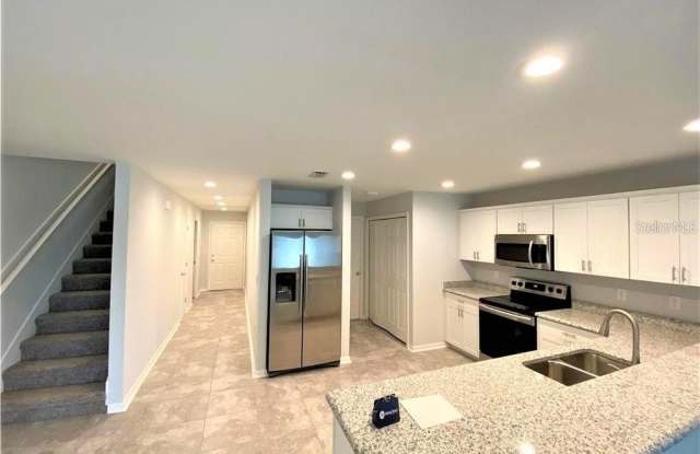 7308 MERLOT SIENNA Avenue Gallery 3