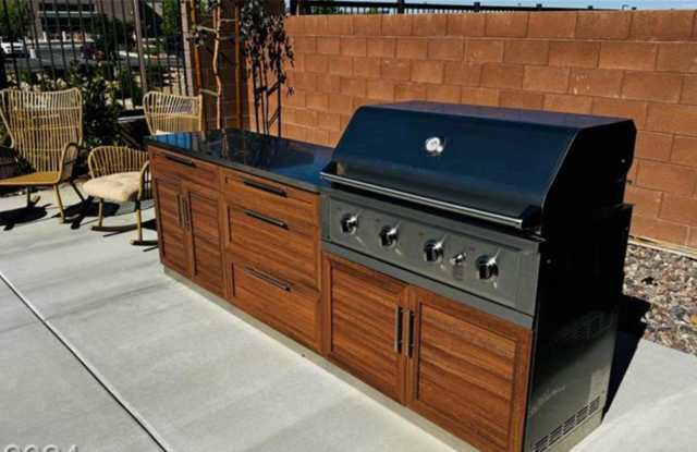 9836 Starlight Ridge Gallery 3
