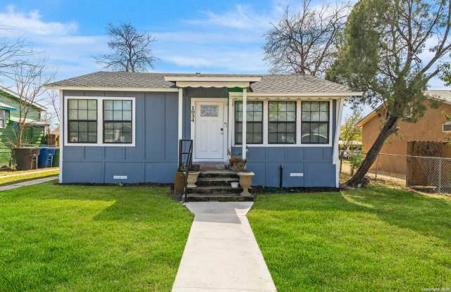 1034 W Wildwood Dr Gallery 1