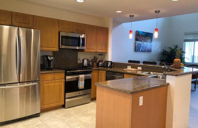 Spacious Ocean View 2 Bedroom condo Featuring a Loft in Kona Sea Villas - 75-6060 Kuakini Highway, Holualoa, HI 96740