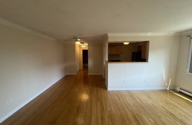 205 W Miner Street Gallery 4