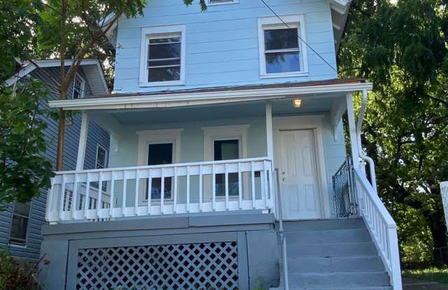 Great 4 Bedroom 1 Bathroom Single Family House for Rent in Asbury Park! photos photos