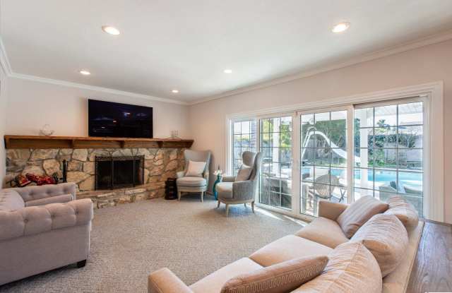 11041 Chimineas Avenue Gallery 3