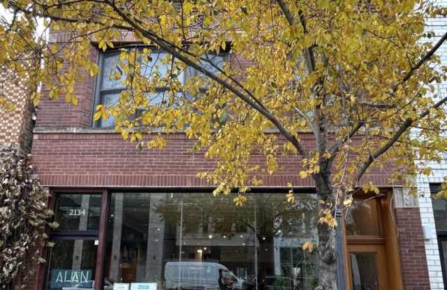 2134 North Damen Ave. photos photos