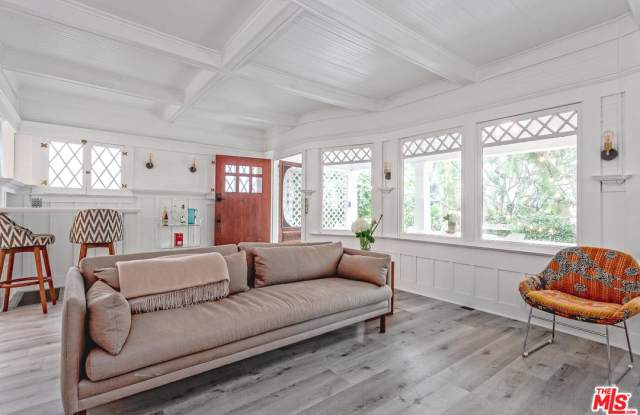 123 BREEZE Avenue - 123 Breeze Avenue, Los Angeles, CA 90291
