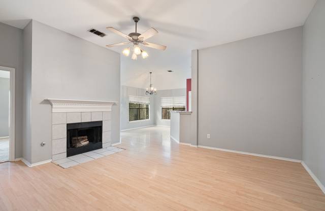 3 Bedroom Single Story Home in Round Rock backs to Park! photos photos